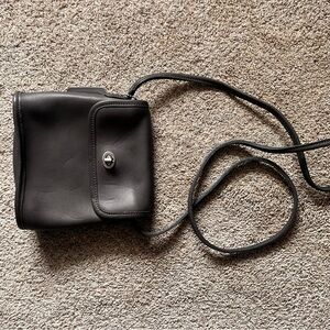 Coach 9049 Tango Flap crossbody bag